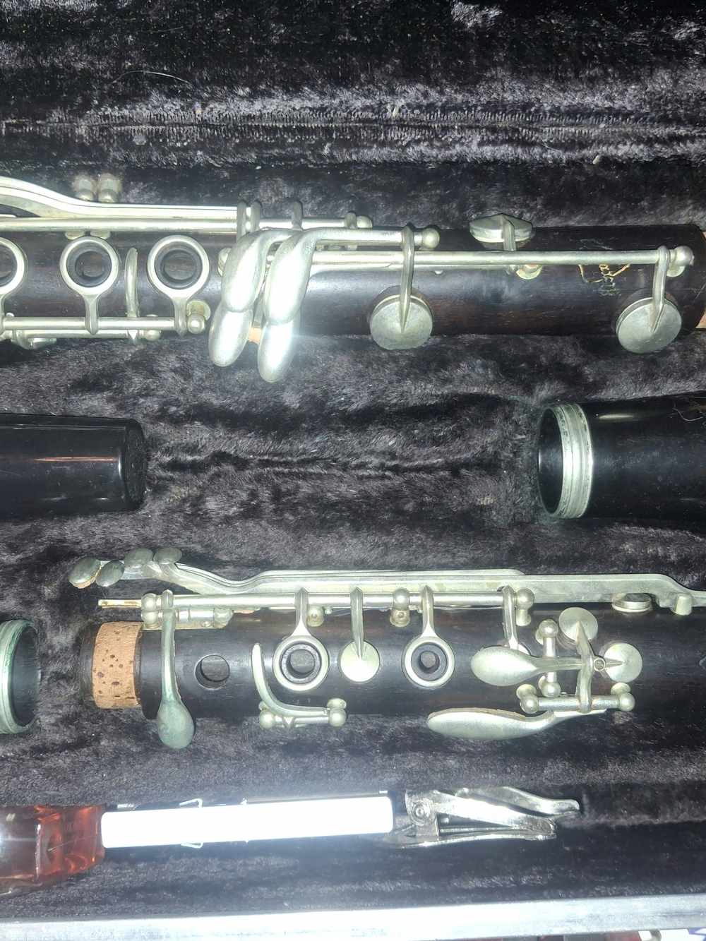 Bundy Vintage Black Wood Clarinet with Silver Keys
